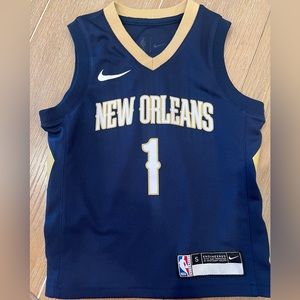 Zion Williamson New Orleans Pelicans Basketball Jersey. Kids Small. Like new
